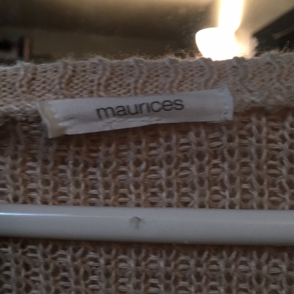 Cream colored long sleeve - Picture 2 of 2